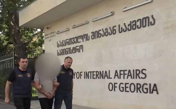 სასაზღვრო პოლიციის თანამშრომელს უკანონო ქმედების სანაცვლოდ, ქრთამის სახით ფულადი თანხა შესთავაზა - დაკავებულია 1 პირი