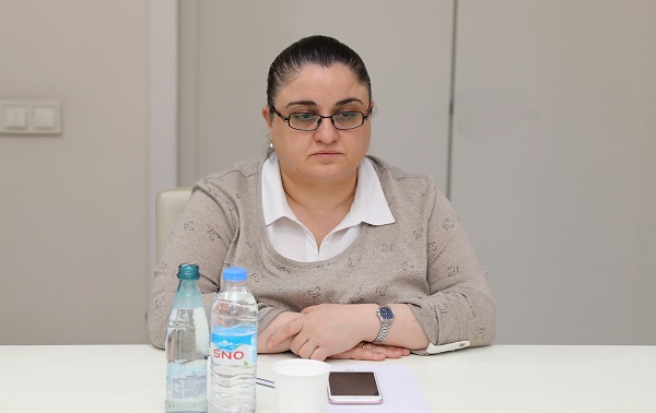 ცხელებით მიმდინარე ინფექციის დროს კორონავირუსზე ტესტირება არ უნდა დაგვავიწყდეს, ამჟამად საკმაოდ ბევრს უდასტურდება, როგორც PCR-ით, ასევე, სწრაფი ტესტით - მაია ბუწაშვილი