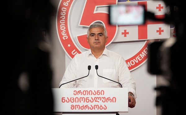 გორის საკრებულოს თავმჯდომარემ გააჟღერა “ოცნების” რუსული ნარატივი, იმპიჩმენტისთვის კი აუცილებელია გახარიას წარმომადგენლების ხელმოწერა თუ სურთ, რომ წარმოჩინდნენ ნამდვილად ოპოზიციად - გიორგი ბოტკოველი