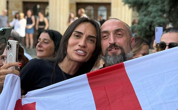გიორგი ახობაძის გაუტეხელობამ, პრინციპულმა ბრძოლამ, რეჟიმის ყველა ტყვის სიმტკიცემ მოიტანა დღევანდელი დღე, ჩვენი ქვეყანა ერთხელ და სამუდამოდ გათავისუფლდება რუსებისგან- სოფო ჯაფარიძე