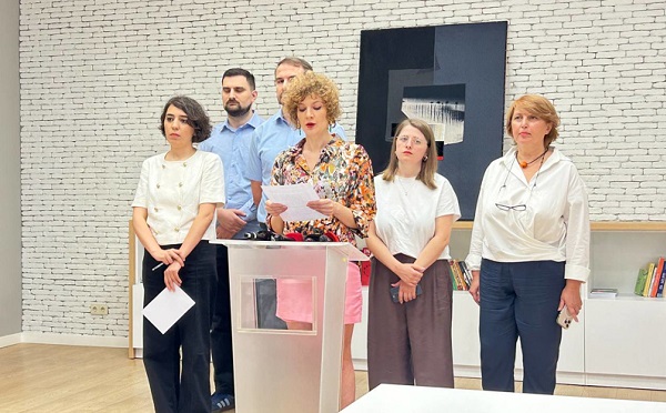 ანტიკორუფციული ბიუროს წერილი მივიღეთ, რომლითაც ე.წ. უცხოური აგენტების რეგისტრაციის შესახებ კანონის დარღვევას გვედავებიან და სისხლისსამართლებრივი პასუხისმგებლობით გვემუქრებიან - ექვსი არასამთავრობო ორგანიზაცია