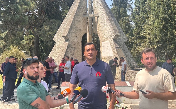 გიორგი ანწუხელიძე არის სიმბოლო ქართული გმირობის, ქართული სულის დაუჩოქებლობის, ამიტომ რუსული ხელისუფლება “ოცნების” სახით ამ მთავარ ღირებულებაზე ცდილობს იერიშის მიტანას - ლევან ბეჟაშვილი