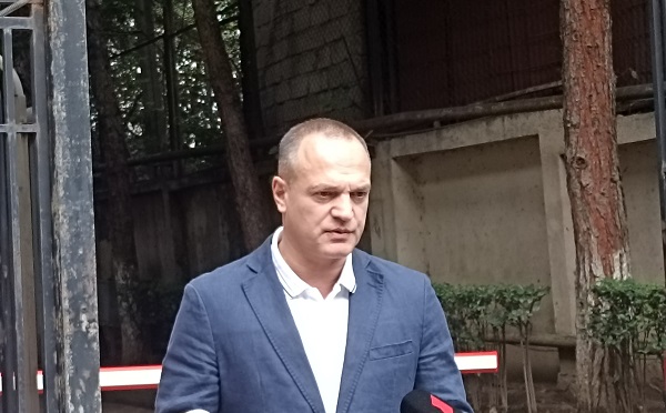 ერთი და იმავე მოსამართლეზე განჩინების გაცემაც და ამ საქმის დაწერაც უკანონოა, როგორც ჩანს, ეს მოსამართლე ჰყავთ გამზადებული ყველაფერზე ხელის მოსაწერად და ბარემ ამას შეკიდეს მთელი ტვირთი - პეტრე ცისკარიშვილი ხაბეიშვილის საქმეზე