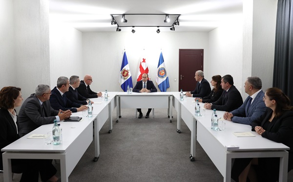გეკა გელაძემ შინაგან საქმეთა სამინისტროს აკადემიის ხელმძღვანელ პირებთან სამუშაო შეხვედრა გამართა