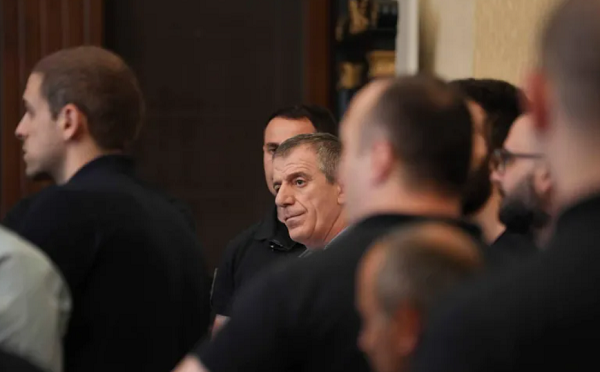 არანაირი დანაშაული არ მიმიძღვის! ყველაზე დიდი დამნაშავე არის „ქართული ოცნების“ პრემიერი და პროკურატურა, რომელიც ზის ახლა ჩვენ წინ და თავს ვერ სწევს, ასე იქნებით მთელი ცხოვრება, თავს ვერ აწევთ - გიორგი ტერიშვილი