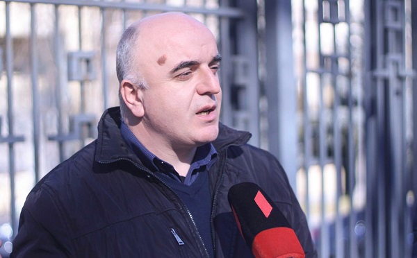 ჯარიმის გადასახდელად მოქალაქე თანხას რომ რიცხავდა და დანიშნულებაში წერდა: „გავიმარჯვებთ სახელოვნად“, ამაზე მომიწია განმარტება, რომ ამ სიტყვებში რაიმე კრიმინალის შემცველი არ ყოფილა - ალეკო ცქიტიშვილი