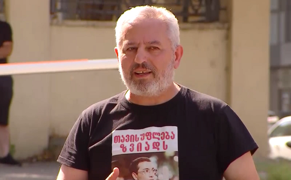 გადაკვალიფიცირება ისე შეიძლებოდა, რომ მაქსიმუმი 1 წელი და 6 თვე ყოფილიყო, მაგრამ მაინც მაქსიმალურად დასაჯა, მართლმსაჯულება მკვდარია, მაგრამ ბრძოლა აუცილებლად ბოლომდეა მისაყვანი - ზვიად ცეცხლაძის მამა