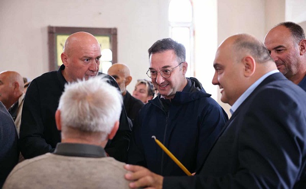 დავით სონღულაშვილი არხილოსკალოს ღვთისმშობლის ხარების სახელობის ტაძრის კურთხევას დაესწრო