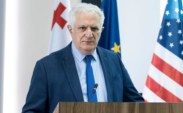 თავისუფლება ვაჟას, გამორჩეულ ექიმს და ათეულობით დაპატიმრებულ მოქალაქეს - ამირან გამყრელიძე