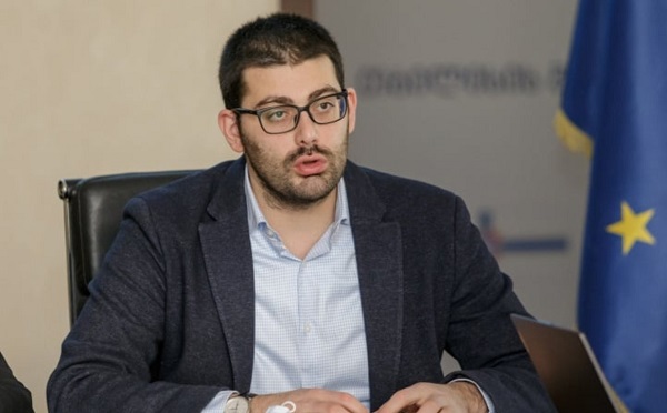 ყველა საპასუხო გამოხმაურება მახსოვს, სადაც ღარიბაშვილის 