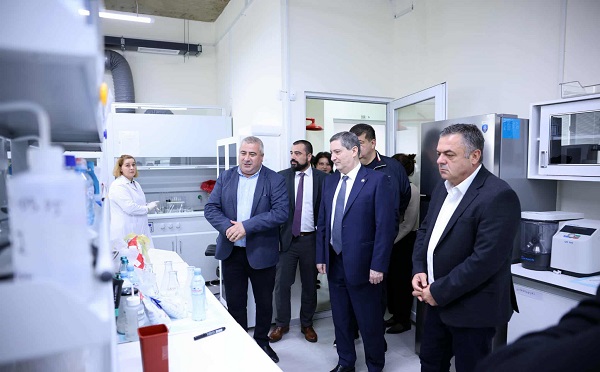 სოფლის მეურნეობის სახელმწიფო ლაბორატორიაში აგრარული კომიტეტის გასვლითი სხდომა ჩატარდა