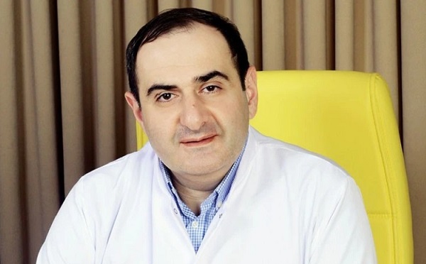 თუ საჭირო გახდება, მე, როგორც ექიმი, თავდებში ჩავუდგები - თემურ მიქელაძე ექიმ გიორგი ჩახუნაშვილზე