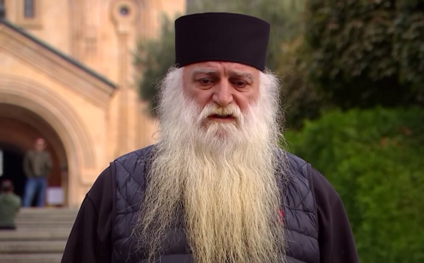 მივდივარ საპატრიარქოში და შევდივარ ჟურნალისტებთან ერთად - არქიმანდრიტი დოროთე ყურაშვილი