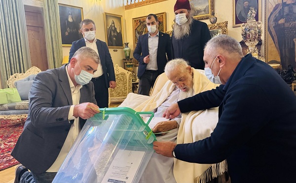 ილია მეორემ თვითმმართველობის არჩევნებში მიიღო მონაწილეობა