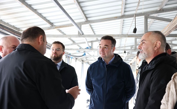 დავით სონღულაშვილმა ზუთხის საშენი მეურნეობა დაათვალიერა