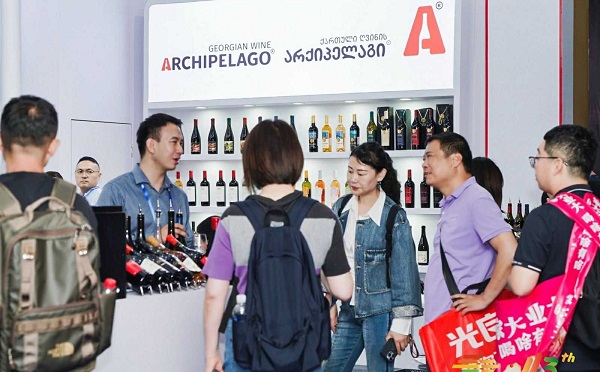 ღვინის ეროვნული სააგენტოს მხარდაჭერით, ქართული ღვინო გამოფენაზე „China Food and Drinks Fair“ იყო წარმოდგენილი
