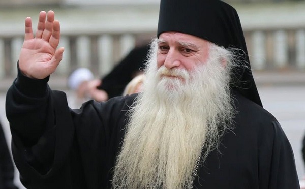 ამბიონი წამართვეს, ამიერიდან ჩემი ამბიონი იქნება რუსთაველის გამზირი - არქიმანდრიტი დოროთე ყურაშვილი