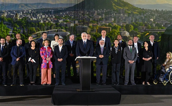 ბრძოლა გრძელდება... მაინც გაგისტუმრებთ - "ლელო" პარტიების აკრძალვაზე