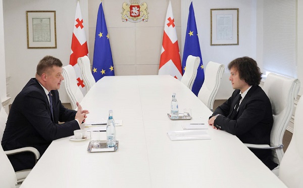 ირაკლი კობახიძე ბელარუსის ელჩს, ნიკოლაი როგაშჩუკს შეხვდა