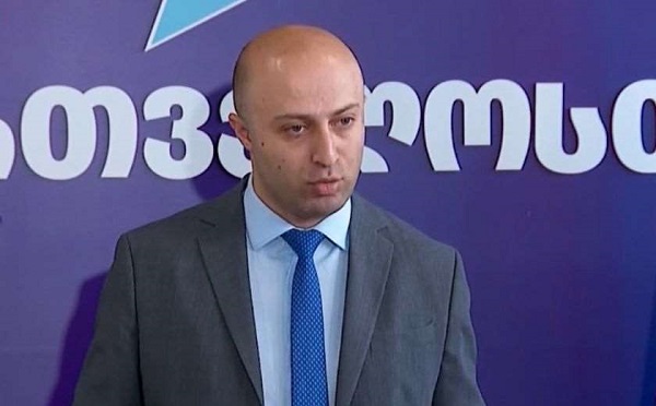 გიორგი გახარიას საქართველოს ეროვნული ინტერესების დაცვისთვის პრეტენზიას უყენებენ ცხინვალის საოკუპაციო რეჟიმი და ივანიშვილის რეჟიმის მსახური პროკურატურა - ბერდია სიჭინავა