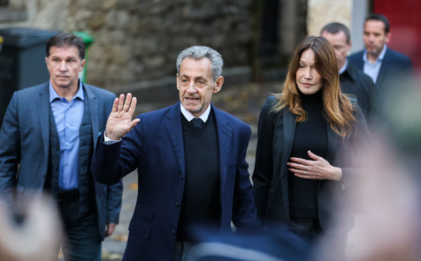 ნიკოლა სარკოზი ციხიდან გათავისუფლდა