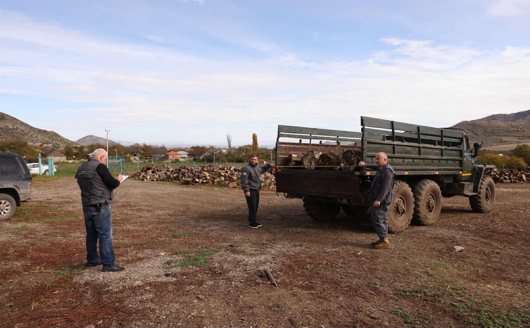 ბოლნისში, სახელმწიფო ტყეში, ხე-ტყის უკანონო მოპოვებისა და ტრანსპორტირების ფაქტი გამოავლინეს