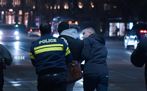 რუსთაველის გამზირზე ისაკო დევიძე დააკავეს