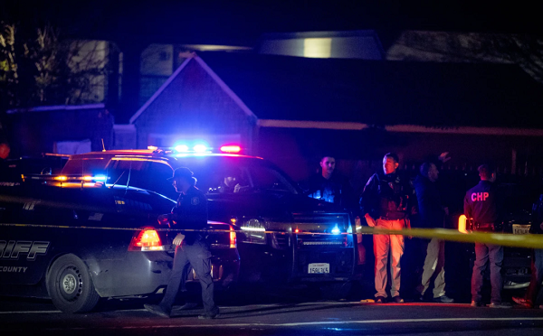 კალიფორნიის შტატის ქალაქ სტოქტონში, ერთ-ერთ სავაჭრო ცნტრში სროლის შედეგად 4 ადამიანი დაიღუპა, 10 კი დაშავდა