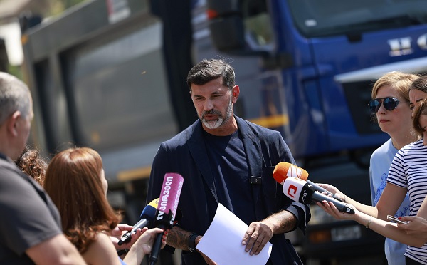 მიმდინარეობს ბიძინა ივანიშვილის და მისი ოჯახის შანტაჟი, მათ შორის ქვეყნის ინტერესების დათმობის სანაცვლოდ, არ მგონია, რამე შეიცვალოს - კახა კალაძე ბიძინა ივანიშვილის სასამართლო დავაზე