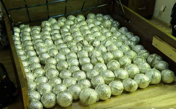 პოლიციამ თბილისში განსაკუთრებით დიდი ოდენობით ნარკოტიკი ამოიღო, რომლის ღირებულება ე.წ. შავ ბაზარზე დაახლოებით 3 მლნ ლარს შეადგენს