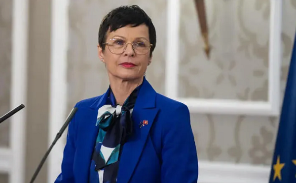 საქართველოს ხელისუფლებავ, თქვენი ხალხი მიგყავთ ევროკავშირისგან შორს, შეწყვიტეთ ოპოზიციონერი ლიდერების, ჟურნალისტების ციხეში ჩასმა, ამის შემდეგ შეგვიძლია ვილაპარაკოთ - მარტა კოსი