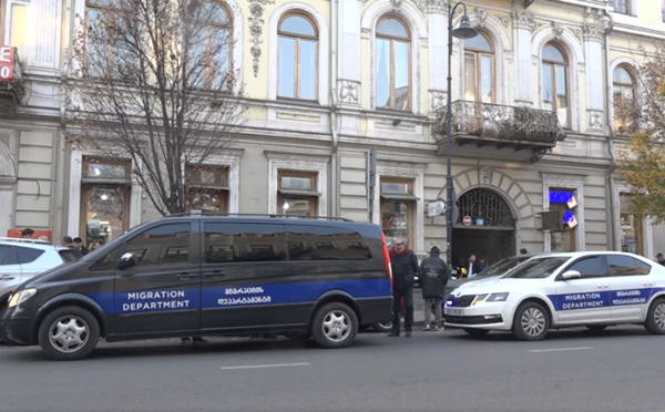 მიგრაციის დეპარტამენტმა უცხო ქვეყნის 33 მოქალაქე დააკავა
