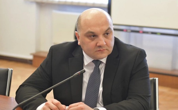 ადამიანები დააკავეს პოლიციელის კანონიერი მოთხოვნის შეუსრულებლობისა და სამართალდამცველების შეურაცხყოფისთვის, სასამართლოში გექნებათ საშუალება, მოისმინოთ არგუმენტებს - ალექსანდრე დარახველიძე 