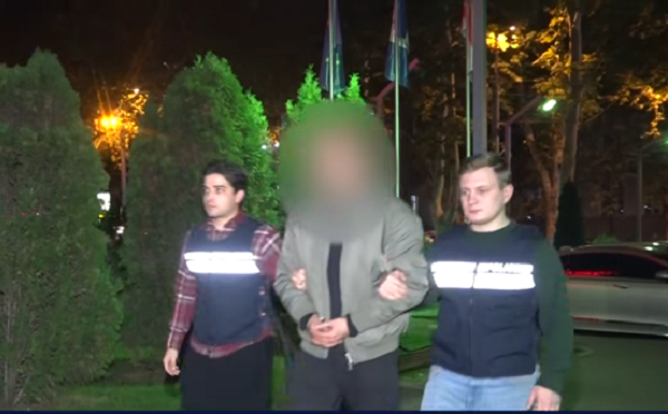 პოლიციამ თბილისში, ერთ-ერთ სუპერმარკეტთან მომხდარი ჯგუფური ძალადობის ორგანიზებისა და მასში მონაწილეობის ბრალდებით, მანანა გიორგობიანისა და 4 პირის გარდა კიდევ ერთი ადამიანი დააკავა