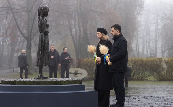 ჩვენ ვიცავდით, ვიცავთ და დავიცავთ უკრაინას, რადგან ის ჩვენი სახლია და ჩვენს სახლში რუსეთი ნამდვილად ვერ იქნება ბატონ-პატრონი - ვოლოდიმირ ზელენსკი „ჰოლოდომორის“ მსხვერპლთა ხსოვნის დღეზე