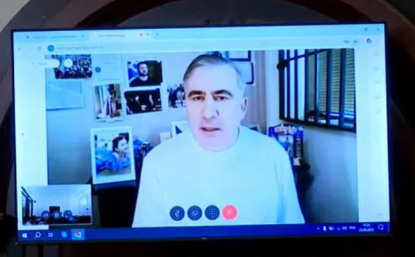 მინდა, ვურჩიო ღარიბაშვილს, მოერიდოს შეკვეთილ საკვებს, ხინკალს, ხაშლამას, სუპებს და ბევრ სხვა პროდუქტს, რომელშიც შეიძლება აღმოჩნდეს ნოვიჩოკი ან მძიმე მეტალები - მიხეილ სააკაშვილი 