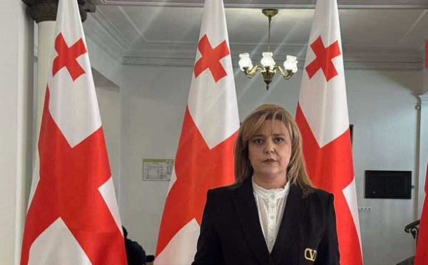 დააკავეს 71 წლის პენსიონერი ქალი, დაულუქეს თანხა, 2 ლარი 55 თეთრი, ხოლო კორუმპირებულ საკუთარ თანაგუნდელებზე, რომლებმაც მათივე გამოძიებით მილიონობით ლარი მოჰპარეს სახელმწიფოს, გირაოს დასჯერდნენ - ქეთევან ბაკარაძე