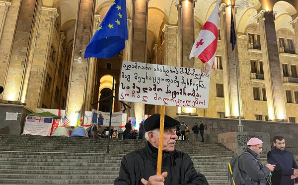 გავრცელებული ცნობით, პოლიციამ 75 წლის გურამ ქუხილავა დააკავა