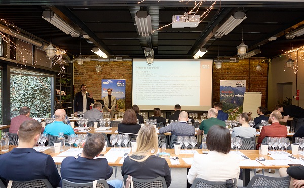 ვარშავაში “HoReCa” სექტორის წარმომადგენლებისთვის ქართული ღვინის წარდგენა გაიმართა