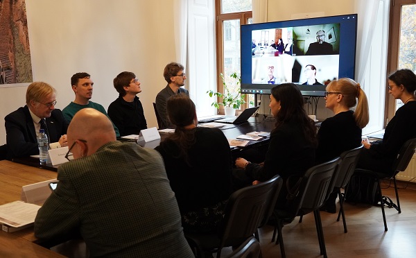 ეროვნული არქივი საერთაშორისო კვლევით პროექტებში არქივების როლზე გამართულ დისკუსიაში მონაწილეობდა