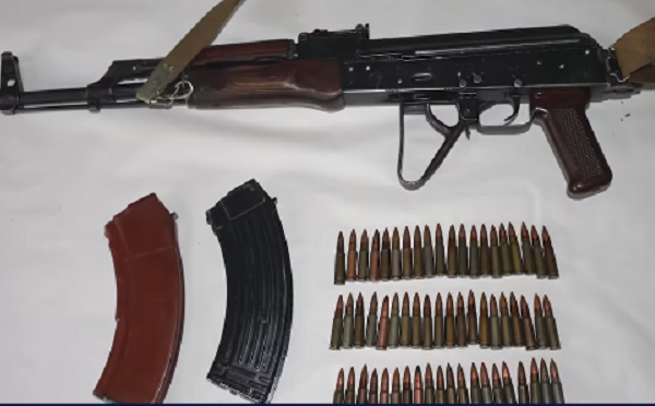 პოლიციამ თბილისსა და რეგიონებში უკანონო ცეცხლსასროლი იარაღები ამოიღო - დაკავებულია 6 პირი