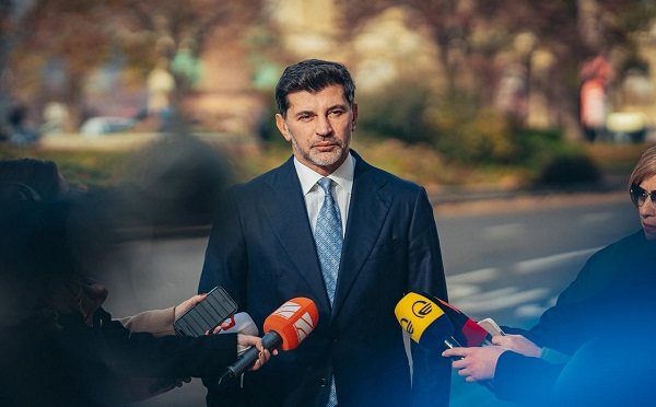 ჩვენ არაერთხელ განვაცხადეთ, რომ ქვეყანაში რევოლუციების მოწყობის მცდელობა არავის ეპატიება - კახა კალაძე ბაჩო ახალაიას დაკავებაზე