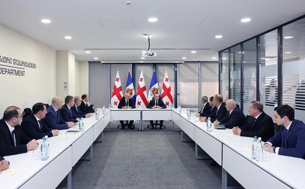 შინაგან საქმეთა მინისტრმა საექსპერტო-კრიმინალისტიკური დეპარტამენტის ხელმძღვანელ პირებთან სამუშაო შეხვედრა გამართა
