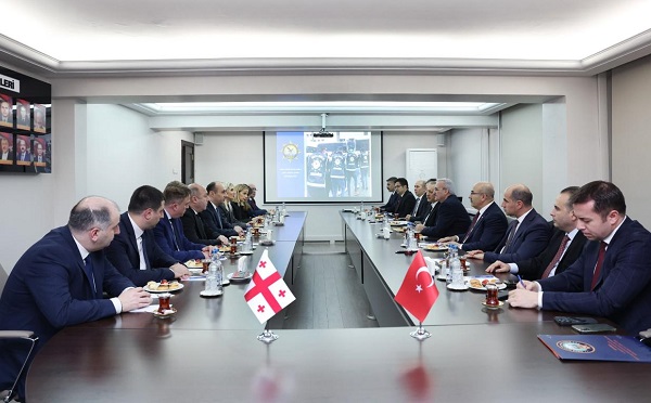 გეკა გელაძე თურქეთის რესპუბლიკის შინაგან საქმეთა სამინისტროს სტამბოლის პოლიციის დირექტორატს ეწვია