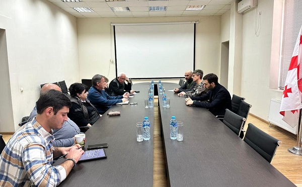 სოფლის მეურნეობის-სამეცნიერო კვლევით ცენტრში ფერმის მართვის საკითხებზე სამუშაო შეხვედრა გაიმართა