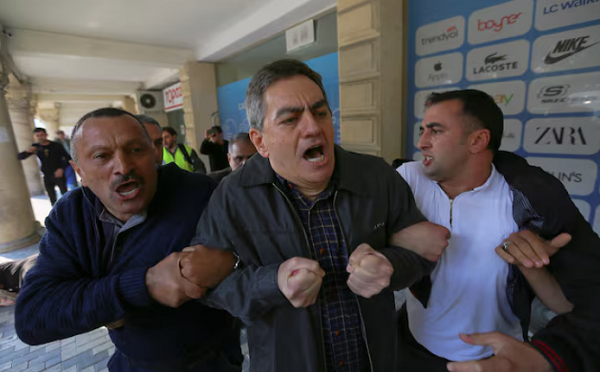 აზერბაიჯანის სასამართლომ ოპოზიციის ლიდერ ალი ქარიმლის პატიმრობა შეუფარდა