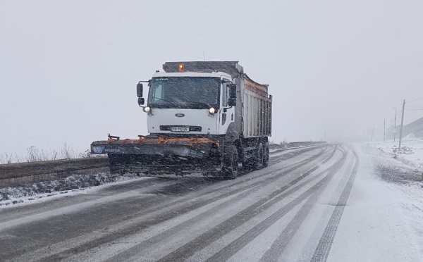 ახალქალაქი-კარწახის და ახალციხე-ნინოწმინდის გზებზე მისაბმელიანი და ნახევრადმისაბმელიანი ავტოტრანსპორტის მოძრაობა აკრძალულია