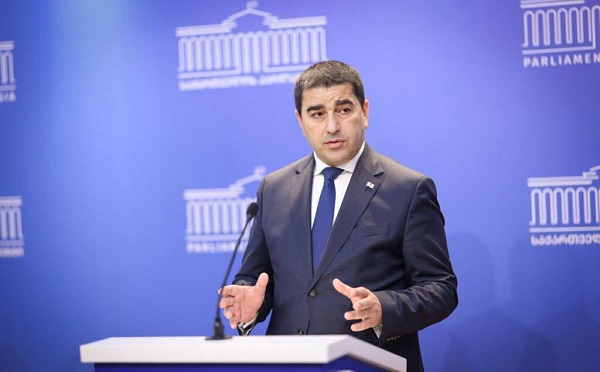 მმართველი გუნდის სიძლიერეს აჩვენებს ისიც, რომ გუნდის წევრების მხრიდანაც თუ იყო რაიმე გადაცდომები, ეს გამოავლინოს - შალვა პაპუაშვილი გრიგოლ ლილუაშვილის დაკავებაზე