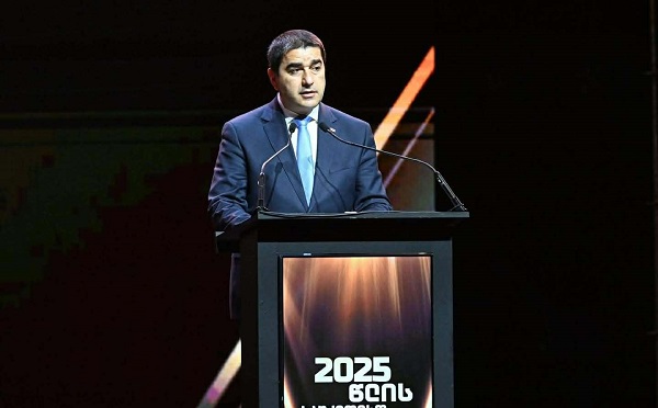 ჩვენნაირი ქვეყნისთვის, სპორტი არის ქვეყნის სახელის ამაყად ტარება, მისი დროშის მაღლა ფრიალი, ჰიმნის ჟღერება და მოპოვებული გამარჯვების სახალხო ზეიმი - შალვა პაპუაშვილი