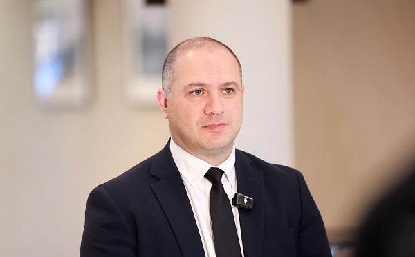 2026 წლიდან სახელმწიფო უნივერსიტეტებში ჩარიცხულ ყველა სტუდენტს სწავლას სრულად დაუფინანსებს სახელმწიფო, ანუ მათთვის სწავლა იქნება უფასო - გივი მიქანაძე